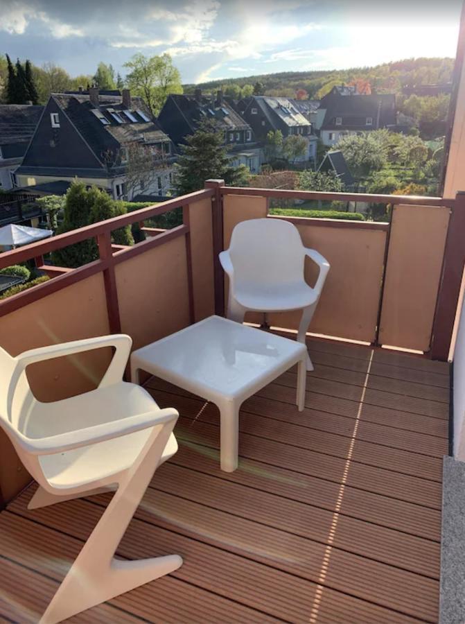 Fewo "Rabennest " Gemuetliche Wohnung Nahe Rabensteinklinikum - Kein Separates Schlafzimmer, Studiowohnung 开姆尼茨 外观 照片